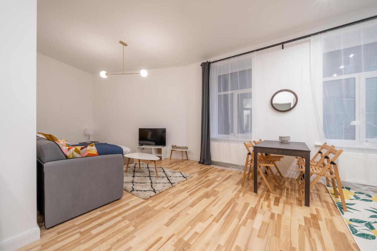 Lacplesa24 - Modern Studios In Riga City Center Экстерьер фото