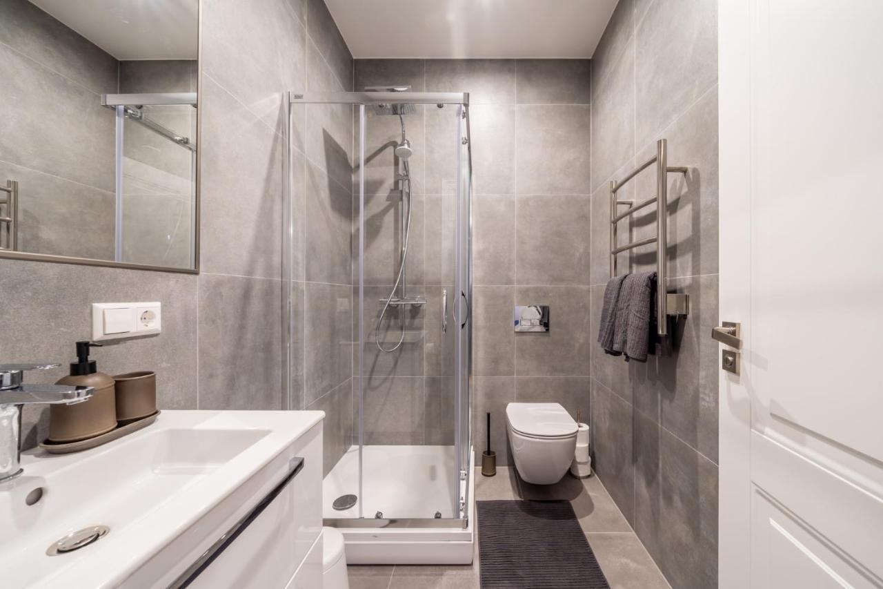 Lacplesa24 - Modern Studios In Riga City Center Экстерьер фото